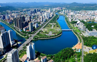 建立全球網(wǎng)絡(luò)，夯實(shí)“一帶一路”建設(shè)的國際物流保障基礎(chǔ)